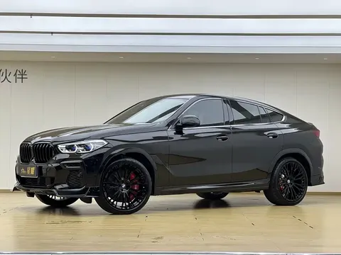 2022 BMW X6