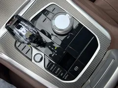 2022 BMW X6, чёрный — фото 13