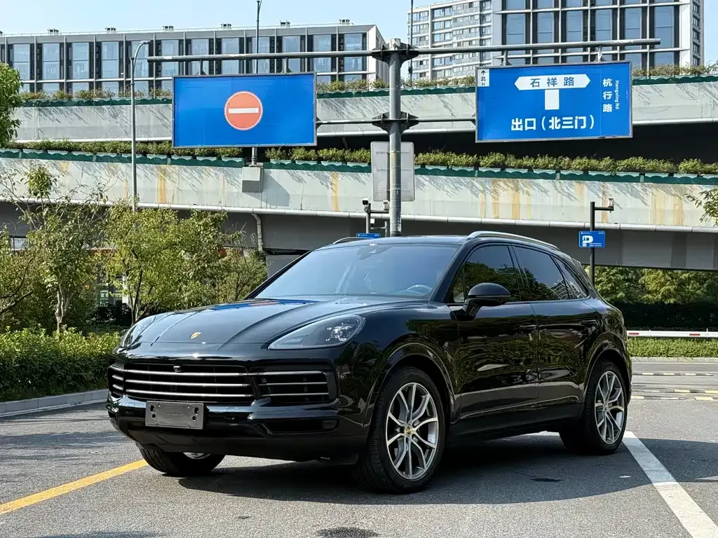 2019 Porsche Cayenne 3.0T