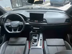 2022 Audi Q5L Sportback 40 TFSI Luxury, чёрный — фото 6