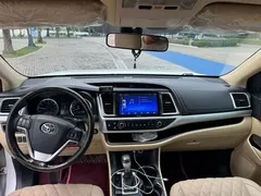 2020 Toyota Highlander 2.0T 4WD Million Anniversary 7-seat, белый — фото 5