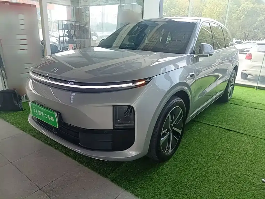 2024 Li Auto L6