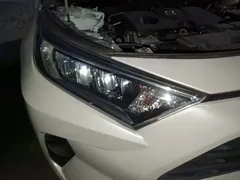 2021 Toyota RAV4 2.0L CVT 2WD Fashion, белый — фото 7