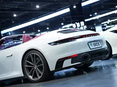 2022 Porsche 911 Carrera 4S Cabriolet 3.0T, белый — фото 10