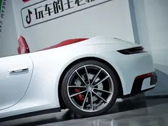 2022 Porsche 911 Carrera 4S Cabriolet 3.0T, белый — фото 52