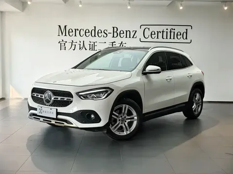 2023 Mercedes-Benz GLA 200