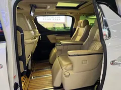 2023 Toyota Vellfire Hybrid 2.5L HV Ultimate, белый — фото 5