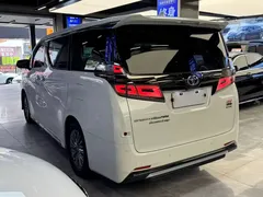 2023 Toyota Vellfire Hybrid 2.5L HV Ultimate, белый — фото 11