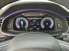 2023 Audi Q7 55 TFSI quattro S line Sport, чёрный — фото 7