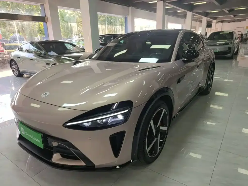 2025 Xiaomi YU7 4WD Max