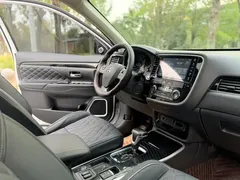 2020 Mitsubishi Outlander 2.0L 2WD Enjoy 7, белый — фото 13