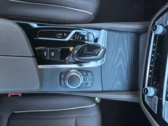 2022 BMW 5 Series 535Le PHEV M Sport Package, чёрный — фото 5
