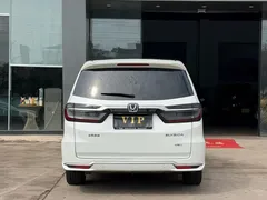 2022 Honda Elysion 2.0L e:HEV Hybrid Luxury, белый — фото 4