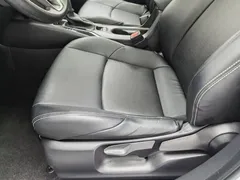 2022 Toyota Levin 185T CVT Luxury, белый — фото 20