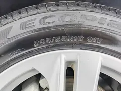 2022 Toyota Levin 185T CVT Luxury, белый — фото 24