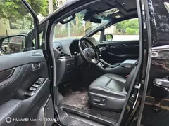 2020 Lexus LM 300h 4, чёрный — фото 8
