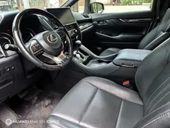 2020 Lexus LM 300h 4, чёрный — фото 9