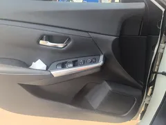 2022 Nissan Sylphy 1.6L XL CVT Enjoy, белый — фото 7