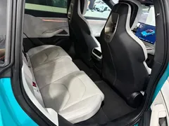 2024 Xiaomi SU7 4WD Long Range Advanced ADAS Max, синий — фото 13