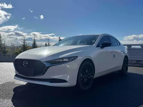 2022 Mazda 3 2.0L AT