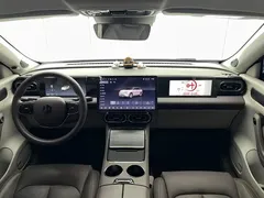 2024 Leapmotor C11 EV 580 Premium, белый — фото 10