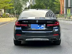 2021 BMW 5 Series 530Li Premium M Sport Package, чёрный — фото 4