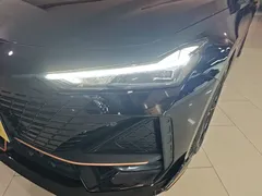 2022 Changan UNI-V 1.5T Sport, чёрный — фото 24