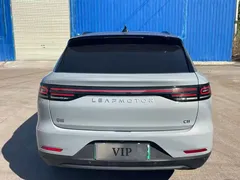 2024 Leapmotor C11 EREV 300 Premium — фото 4