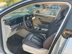 2024 Leapmotor C11 EREV 300 Premium — фото 8
