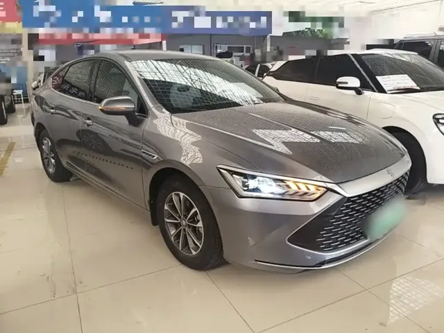2024 BYD Qin PLUS Honor DM-i PHEV 55km Leading