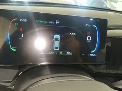 2024 BYD Qin PLUS Honor DM-i PHEV 55km Leading — фото 12