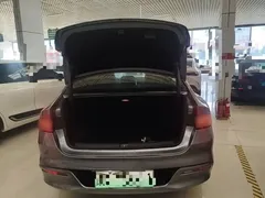 2024 BYD Qin PLUS Honor DM-i PHEV 55km Leading — фото 19