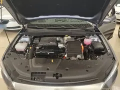 2024 BYD Qin PLUS Honor DM-i PHEV 55km Leading — фото 20