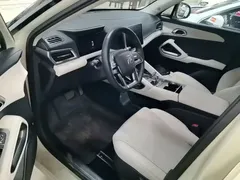 2025 BYD Yuan UP Smart Driving 401km Vitality, зелёный — фото 16
