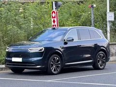 2026 Aito M7 EREV Max Long Range 6-seat 192-line LiDAR, синий — фото 1