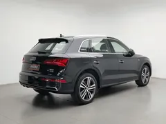 2020 Audi Q5L 45 TFSI Premium Fashion, чёрный — фото 2