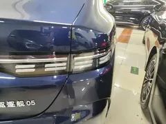 2024 BYD Destroyer 05 DM-i PHEV 55km Luxury, синий — фото 8