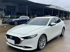 2021 Mazda 3 2.0L AT, белый — фото 1