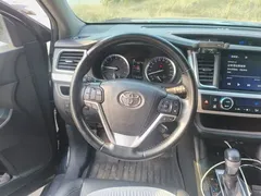 2018 Toyota Highlander 2.0T 4WD Premium 7-Seat China VI, чёрный — фото 6