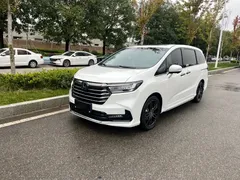 2024 Honda Odyssey 2.0L e:HEV, белый — фото 1