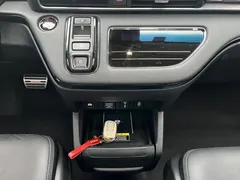 2024 Honda Odyssey 2.0L e:HEV, белый — фото 8