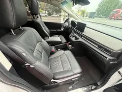 2024 Honda Odyssey 2.0L e:HEV, белый — фото 15