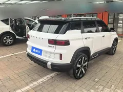 2023 Geely ICON 1.5TD, белый — фото 3