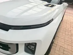 2023 Geely ICON 1.5TD, белый — фото 5