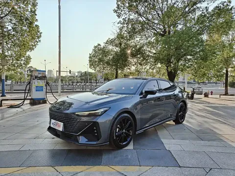 2023 Changan UNI-V 1.5T Premium