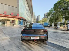 2023 Changan UNI-V 1.5T Premium — фото 5