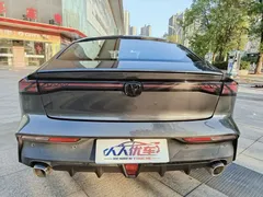 2023 Changan UNI-V 1.5T Premium — фото 9