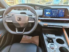 2023 Changan UNI-V 1.5T Premium — фото 19