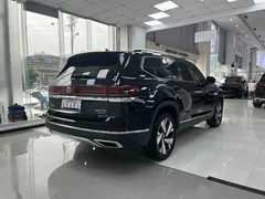 2022 Volkswagen Teramont X 380TSI 4WD Premium Luxury, чёрный — фото 7