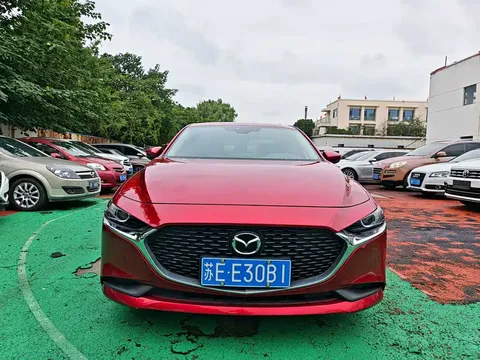 2020 Mazda 3 1.5L AT Sunroof